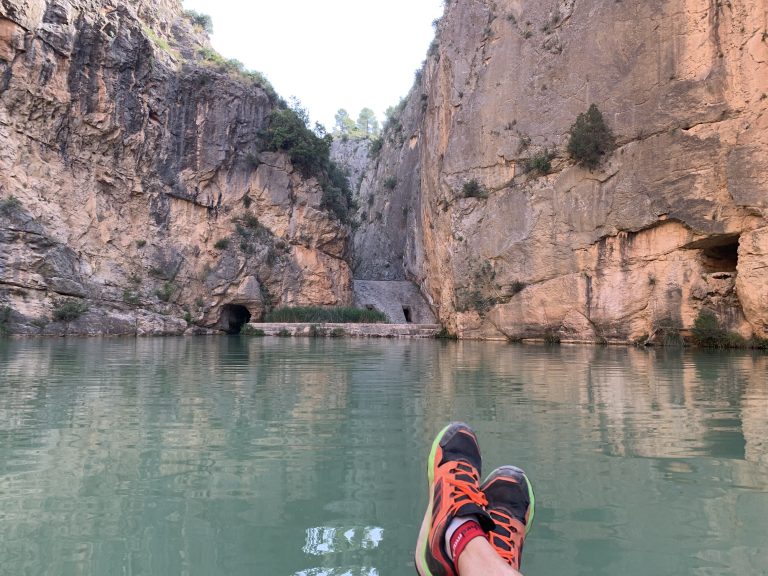 Senderismo Charco Azul Chulilla Valencia by Serranía Aventura