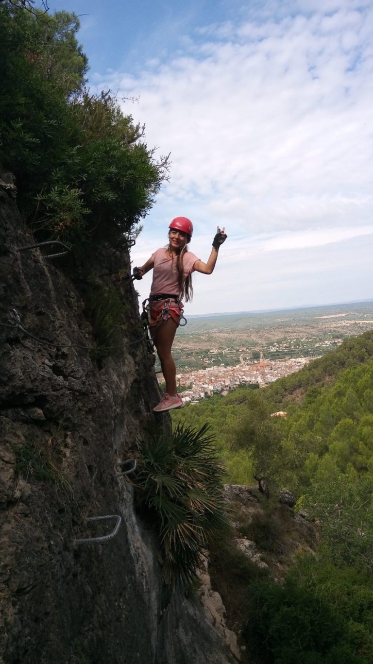 Ferrata Fuente Godalla Enguera Valencia by Serranía Aventura