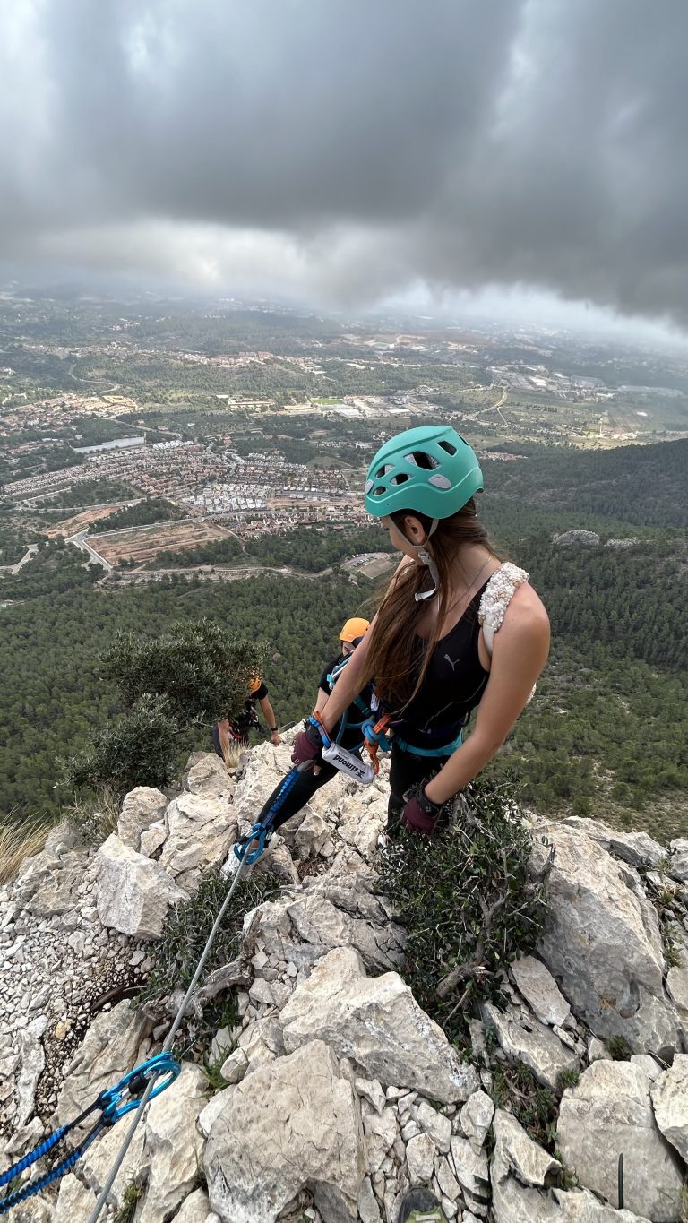 Ferrata Ponoig Polop Alicante by Serranía Aventura