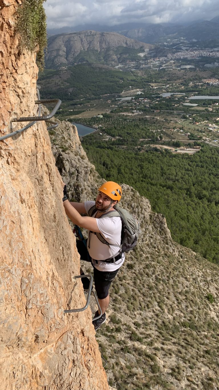 Ferrata Ponoig Polop Alicante by Serranía Aventura
