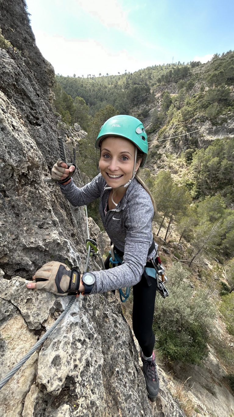 Ferrata Fuente Godalla Enguera Valencia by Serranía Aventura