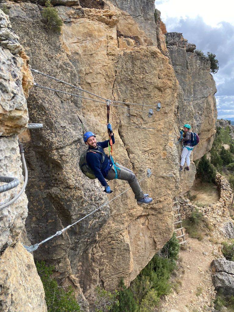 Ferrata la Lámpara Titaguas by Serranía Aventura