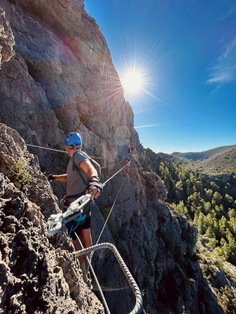 Ferrata Falconera Gandía by Serranía Aventura