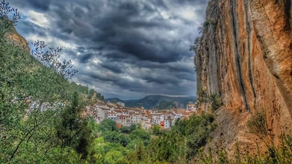 Senderismo Chulilla Valencia by Serranía Aventura
