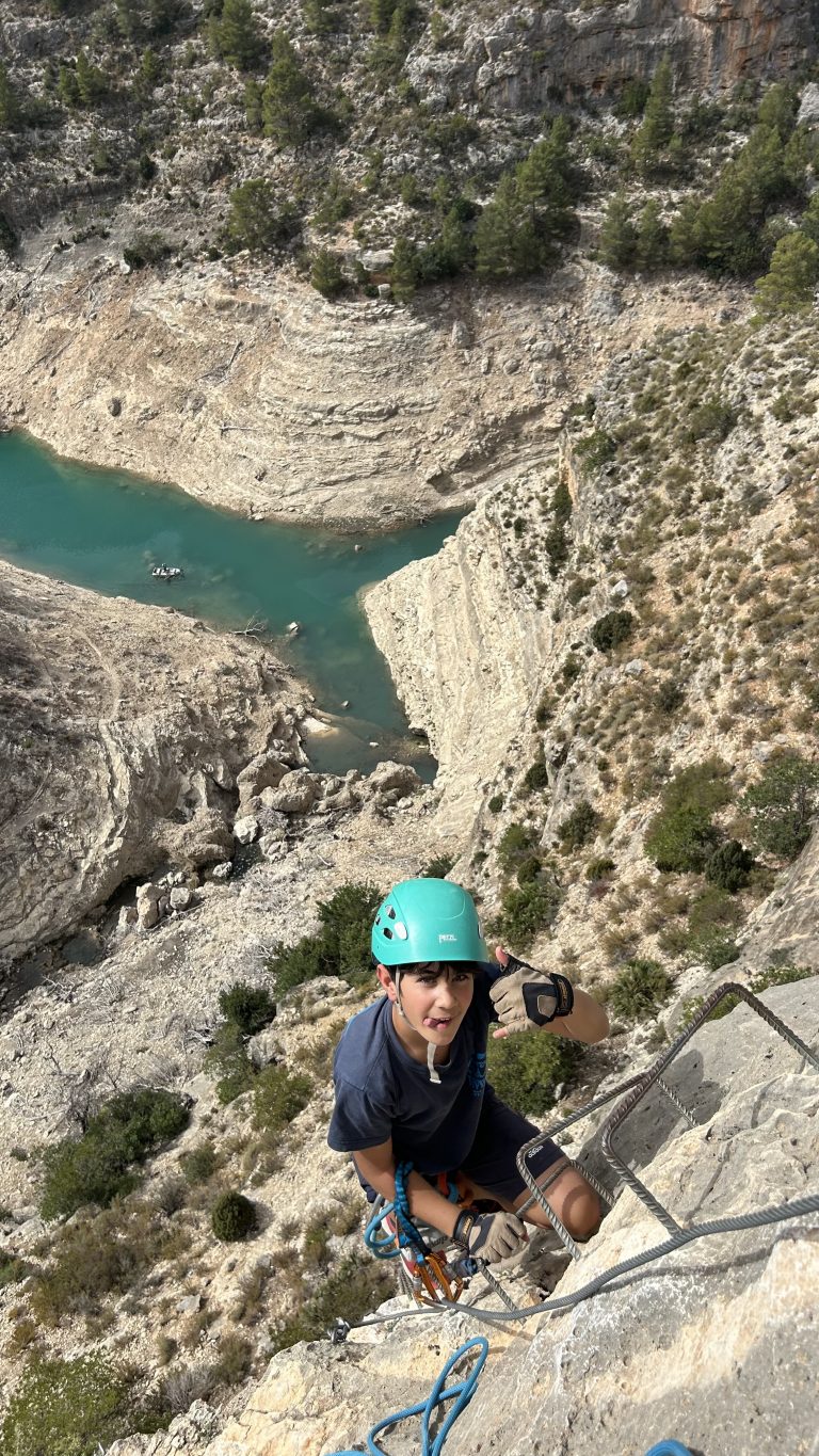 Vía ferrata Chorrico Tous Valencia by Serranía Aventura