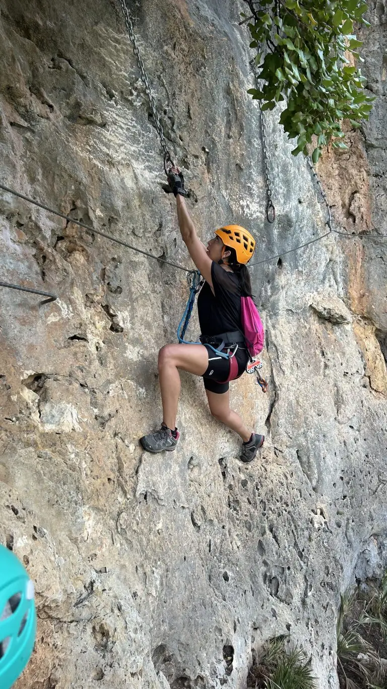 Vía ferrata Fuente Godalla Enguera Valencia anillas by Serranía Aventura