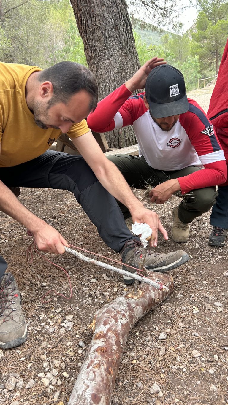 Supervivencia fuego by Serranía Aventura