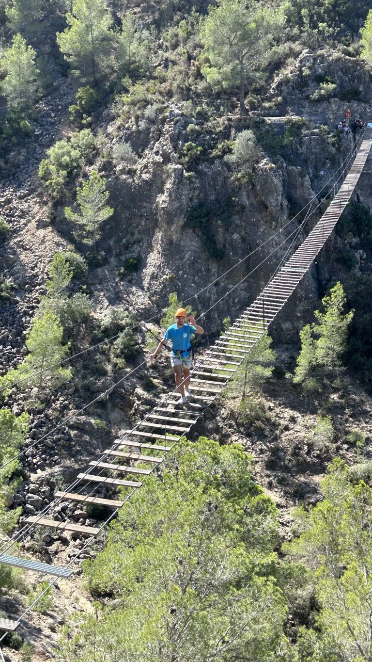 Vía ferrata Fuente Godalla Enguera Valencia by Serranía Aventura