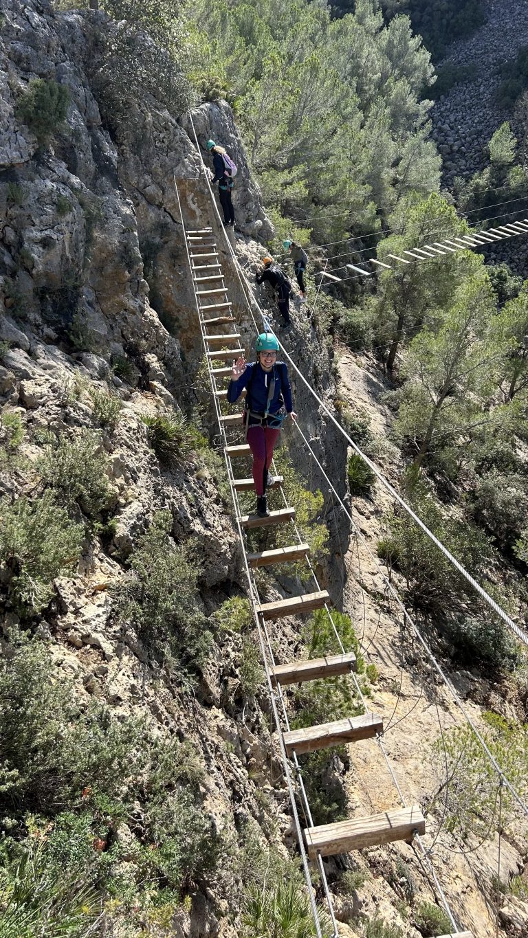 Vía ferrata Fuente Godalla Enguera Valencia by Serranía Aventura