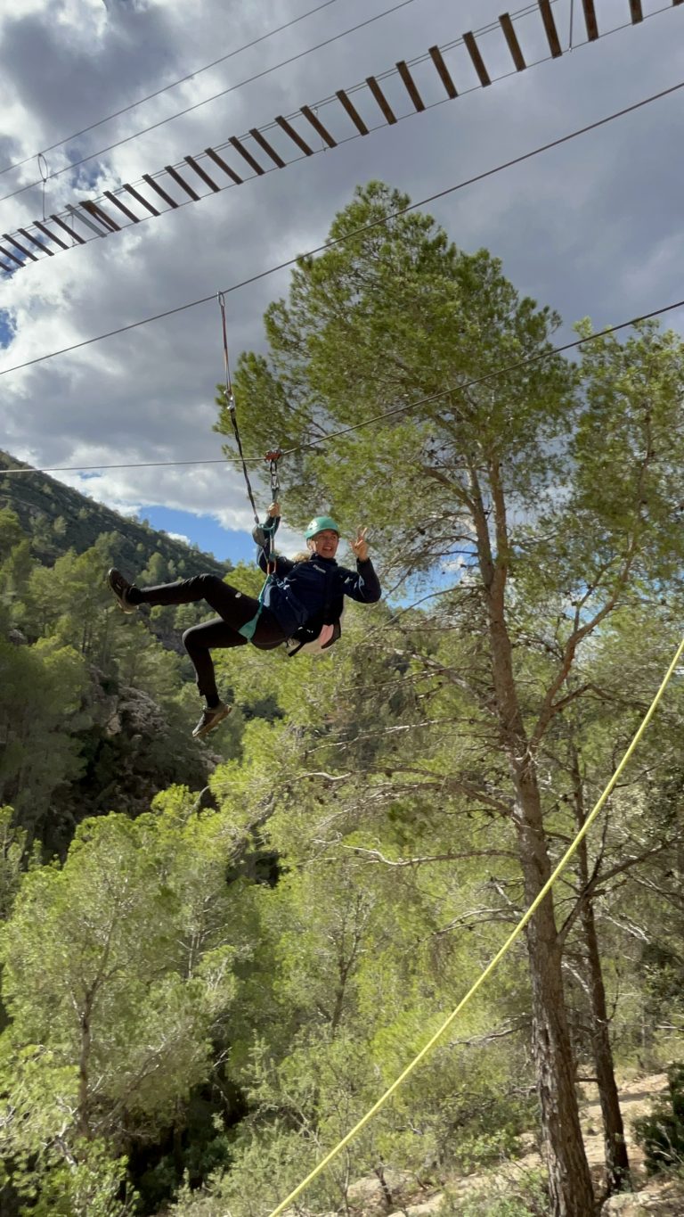 Vía ferrata Fuente Godalla Enguera Valencia by Serranía Aventura