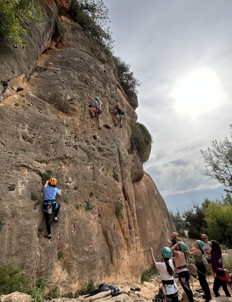 Escalada Montesa Valencia by Serranía Aventura