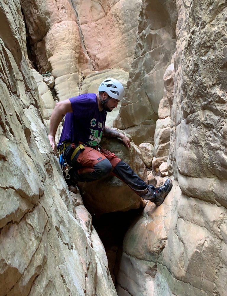 Barranco Ahillas Chelva Borja