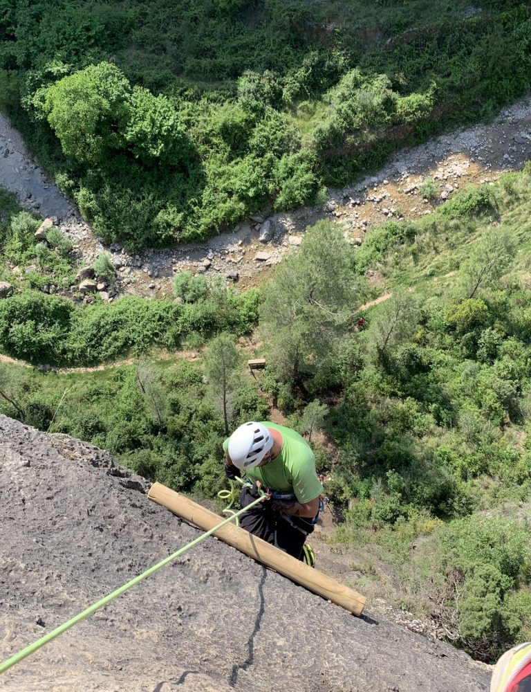 Ferrata la Mina Villahermosa Castellón by Serranía Aventura