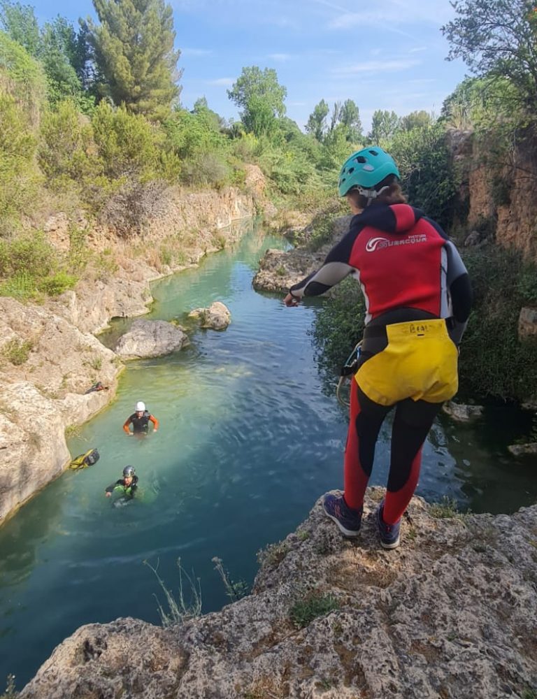 Barranquismo Barranco Gorgo de la Escalera Anna Valencia by Serranía Aventura