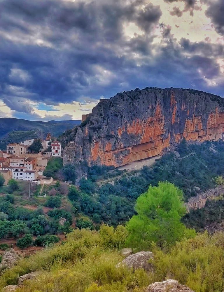 Senderismo Chulilla Valencia by Serranía Aventura