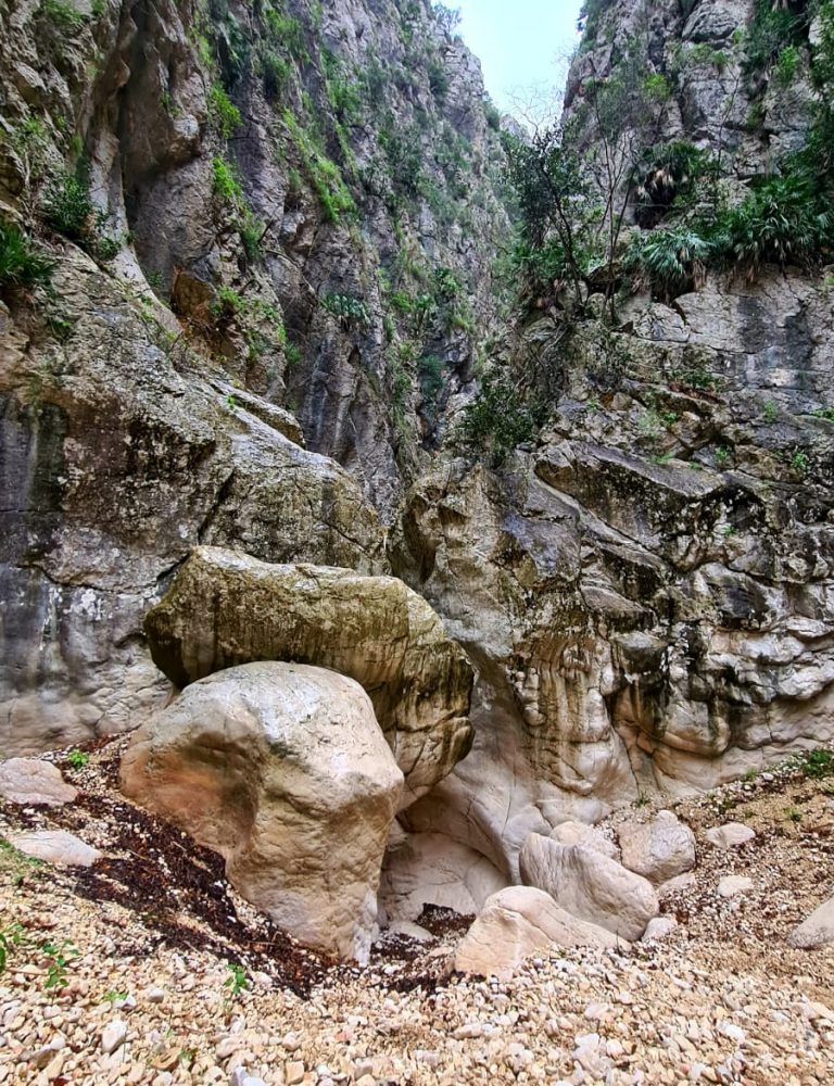 Barranco infern vall de Laguar by Serranía Aventura