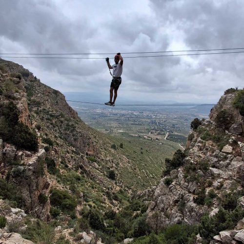 Vía Ferrata Sierra Oliva Caudete Albacete by Serranía Aventura