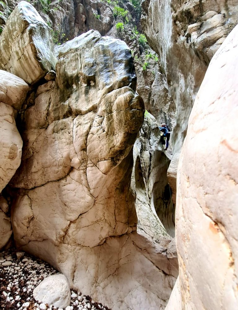 Barranco infern vall de Laguar by Serranía Aventura