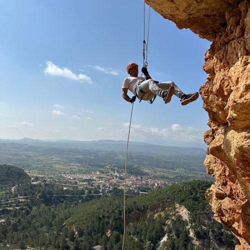 Vía ferrata Peña Roya Losa del Obispo Valencia by Serranía Aventura
