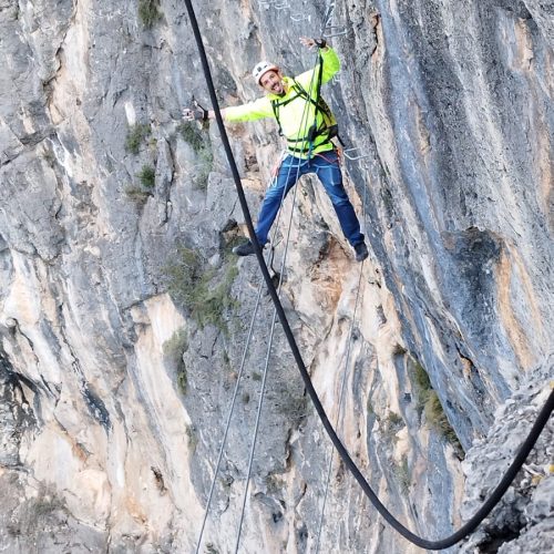 Vía ferrata Falconera Gandía by Serranía Aventura