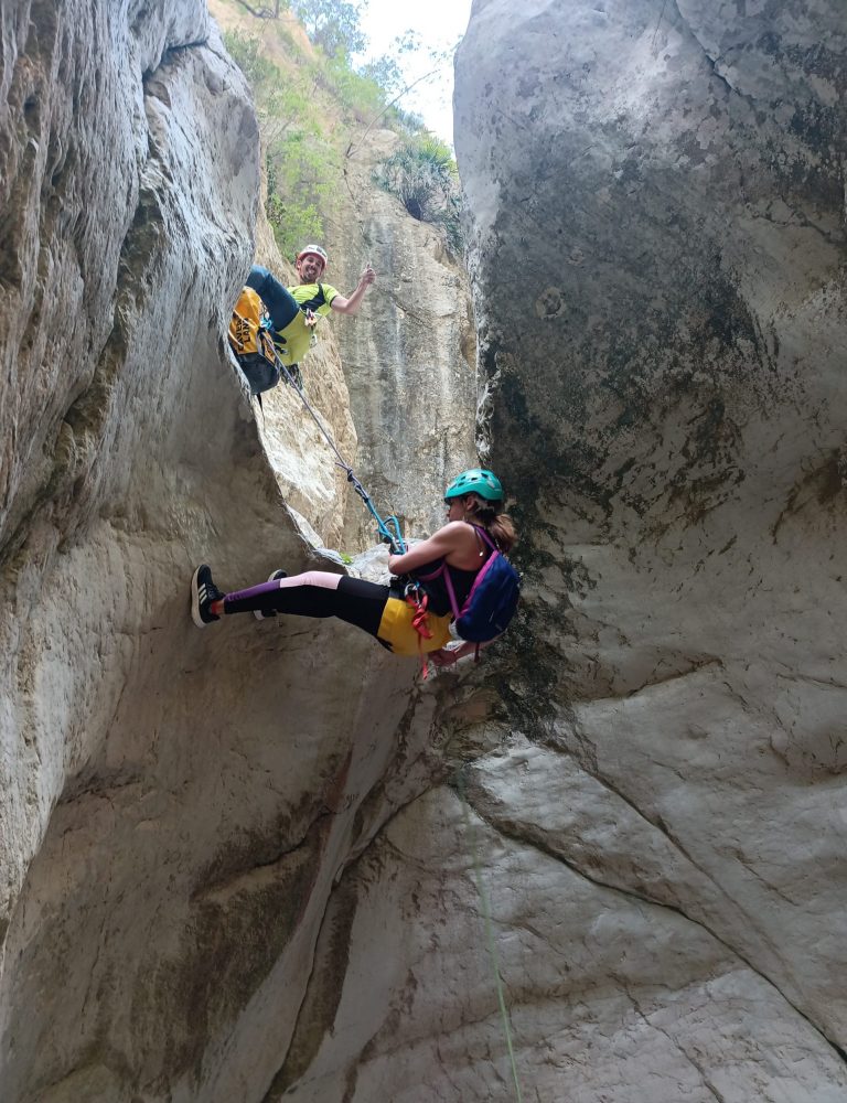 Barranquismo Barranc de l'infern Vall de Laguar Alicante by Serranía Aventura