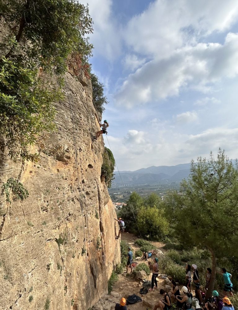 Escalada Montesa Valencia by Serranía Aventura