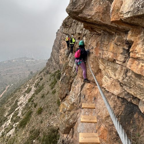 Vía ferrata Sants de la Pedra Vall D'Uixó by Serranía Aventura