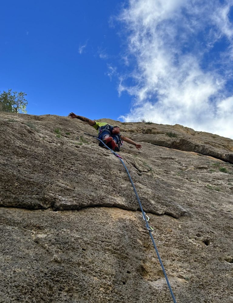 Escalada Montesa Valencia by Serranía Aventura