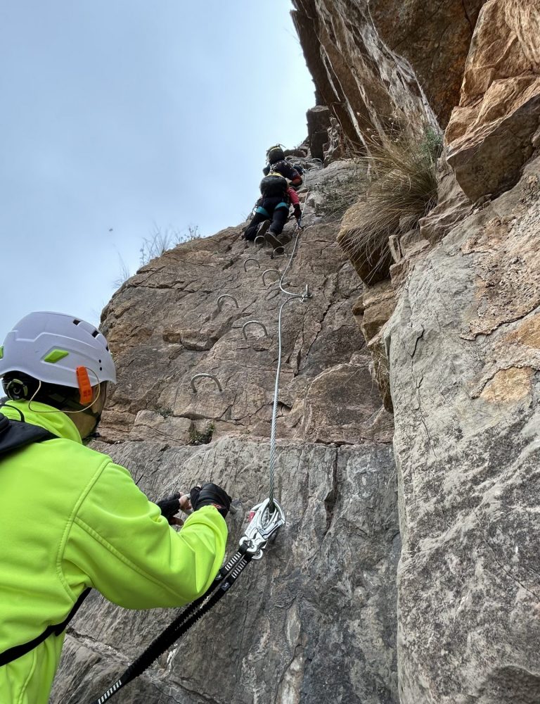 Vía ferrata Sants de la Pedra Vall D'Uixó by Serranía Aventura