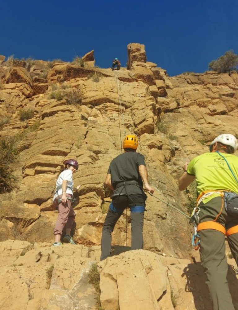 Bautismo de escalada Peñas de Guaita Puzol Valencia by Serranía Aventura