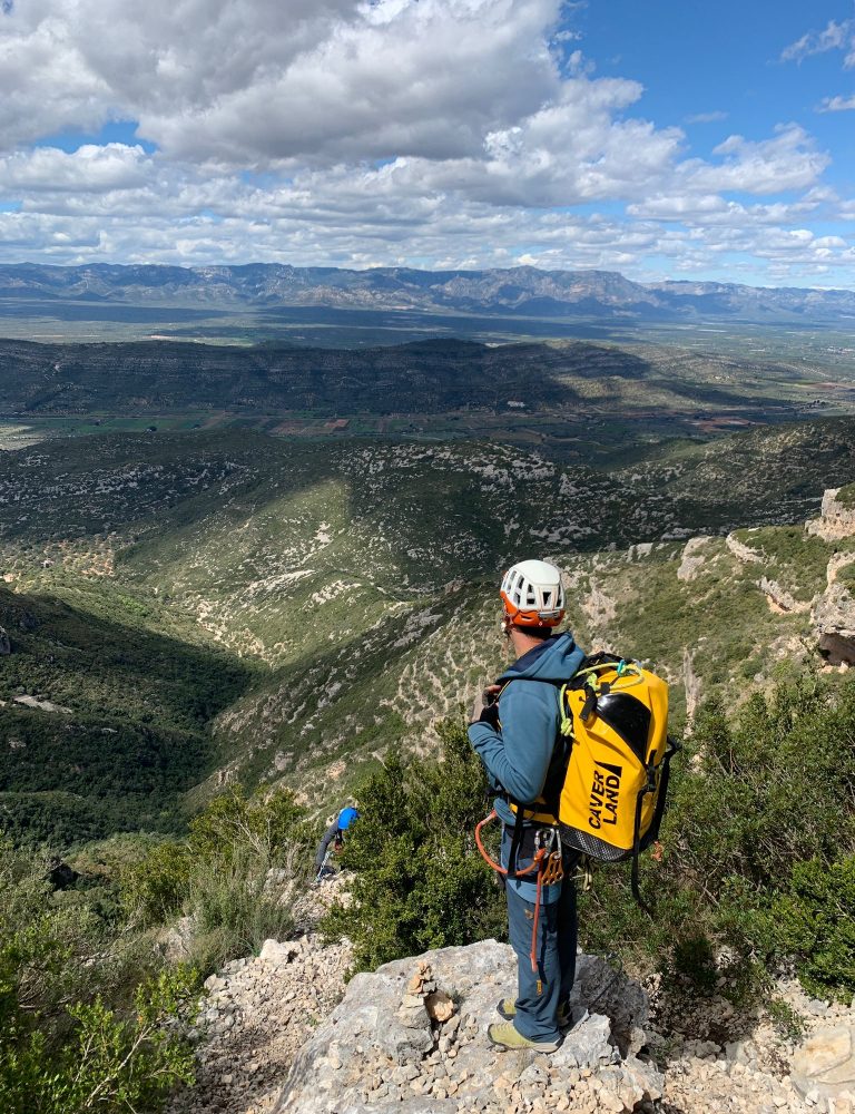 Vía ferrata Ulldecona by Serranía Aventura
