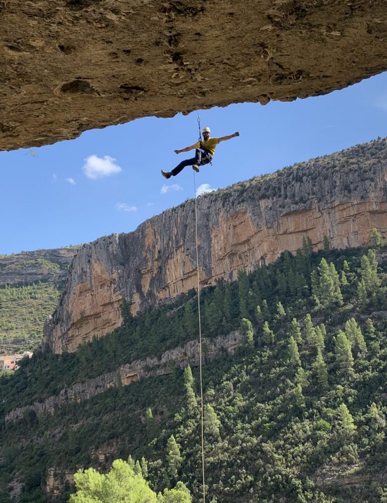 Álex barranquismo barranco del Tesoro Chulilla Valencia by Serranía Aventura
