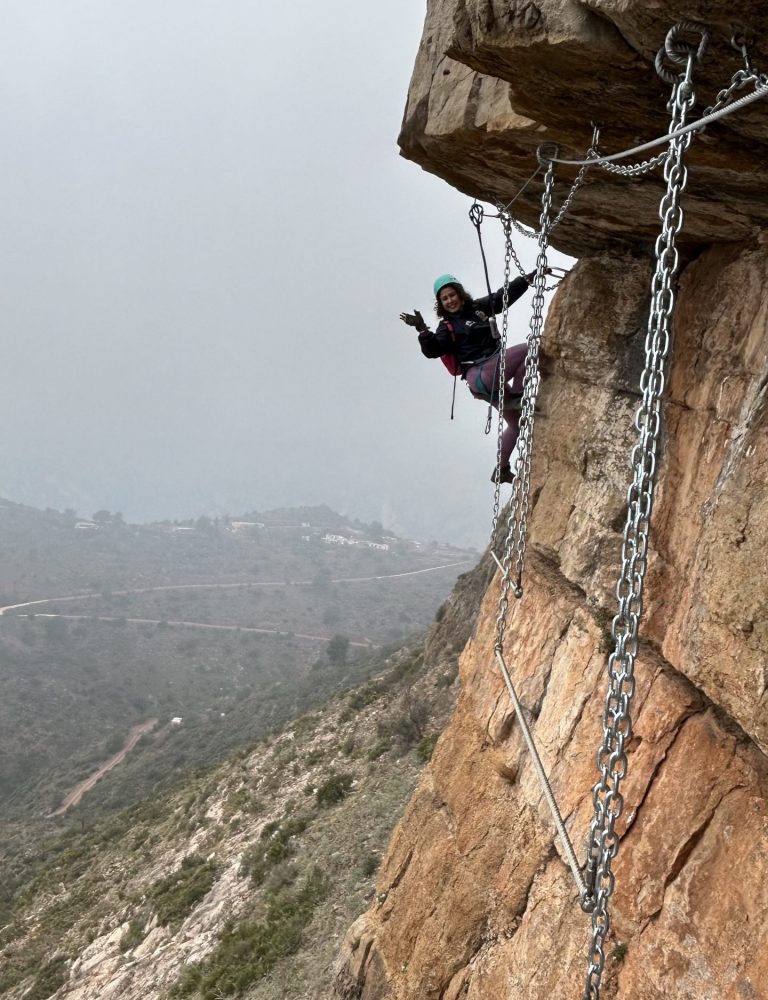 Vía ferrata Sants de la Pedra Vall D'Uixó by Serranía Aventura