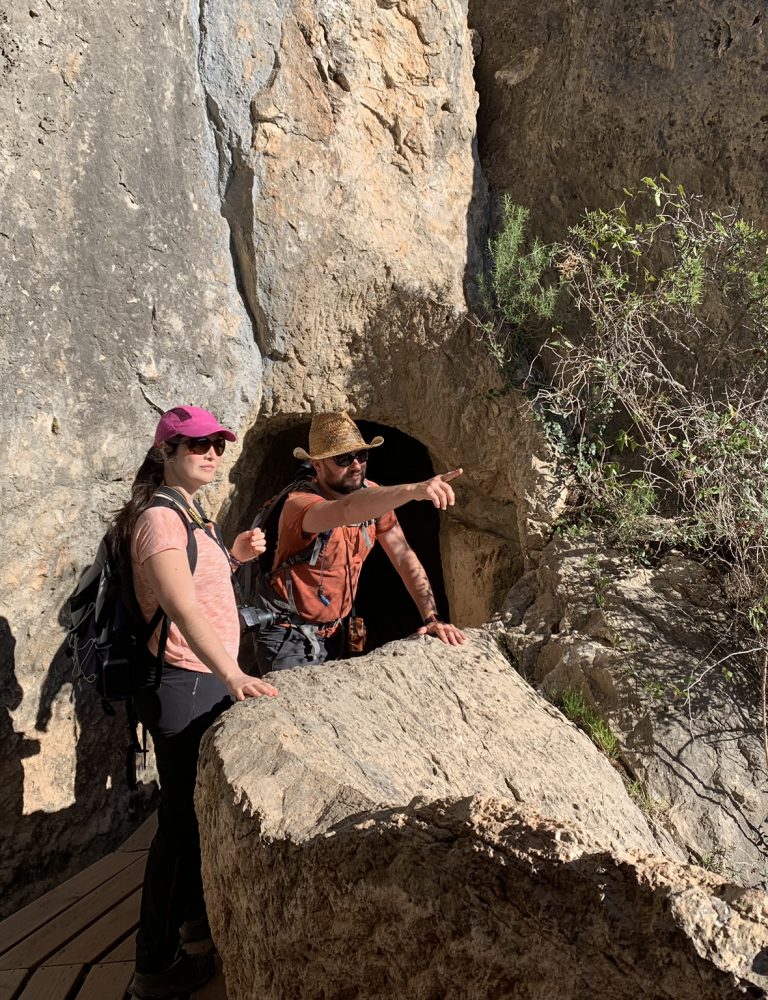 Peña Cortada Calles Chelva