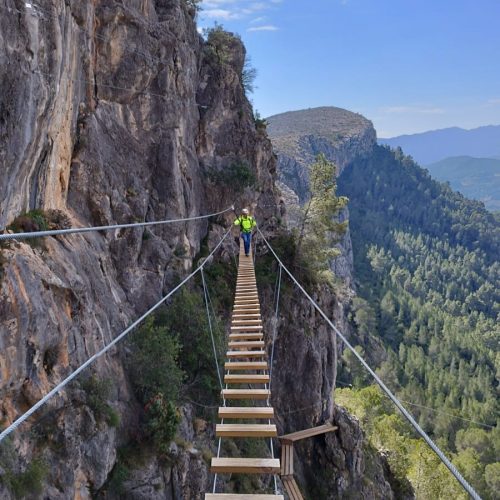 Vía ferrata Falconera Gandía by Serranía Aventura