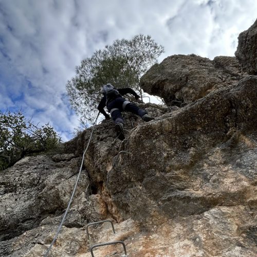 Vía ferrata Falconera Gandía by Serranía Aventura