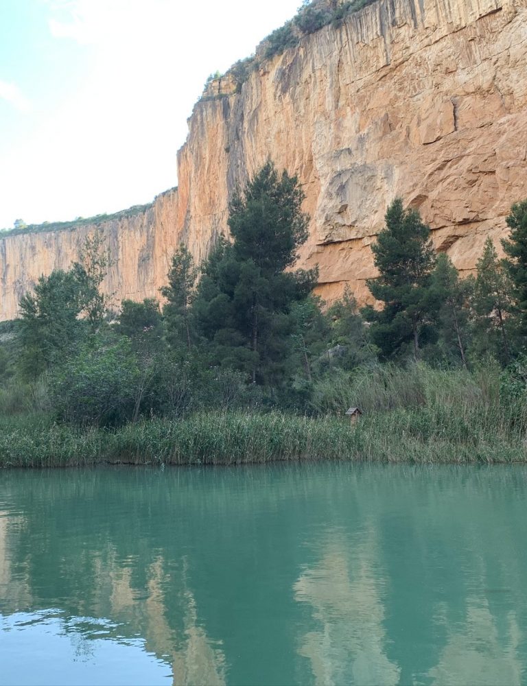 Senderismo Charco Azul Chulilla Valencia by Serranía Aventura
