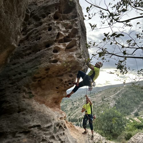 Escalada Montesa Valencia by Serranía Aventura