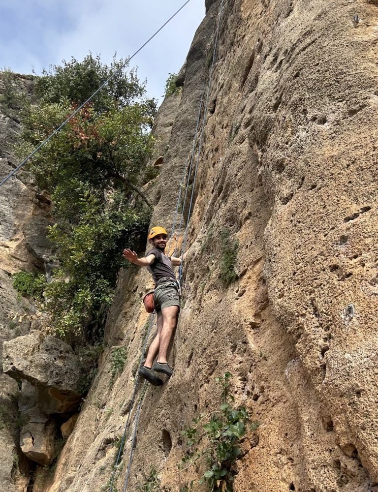 Escalada Montesa Valencia by Serranía Aventura