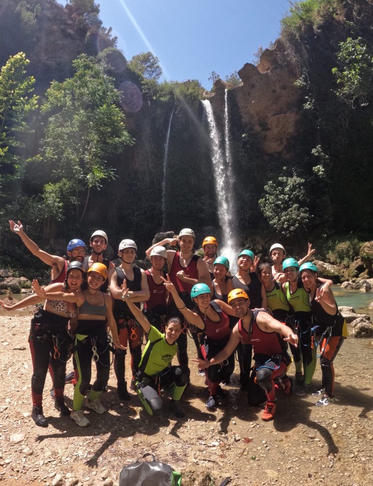 Barranquismo Gorgo de la Escalera Anna Valencia by Serranía Aventura