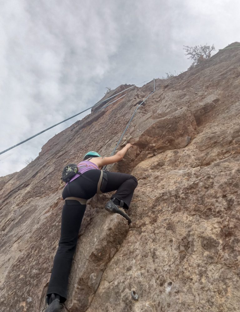 Escalada Villamarchante Valencia by Serranía Aventura