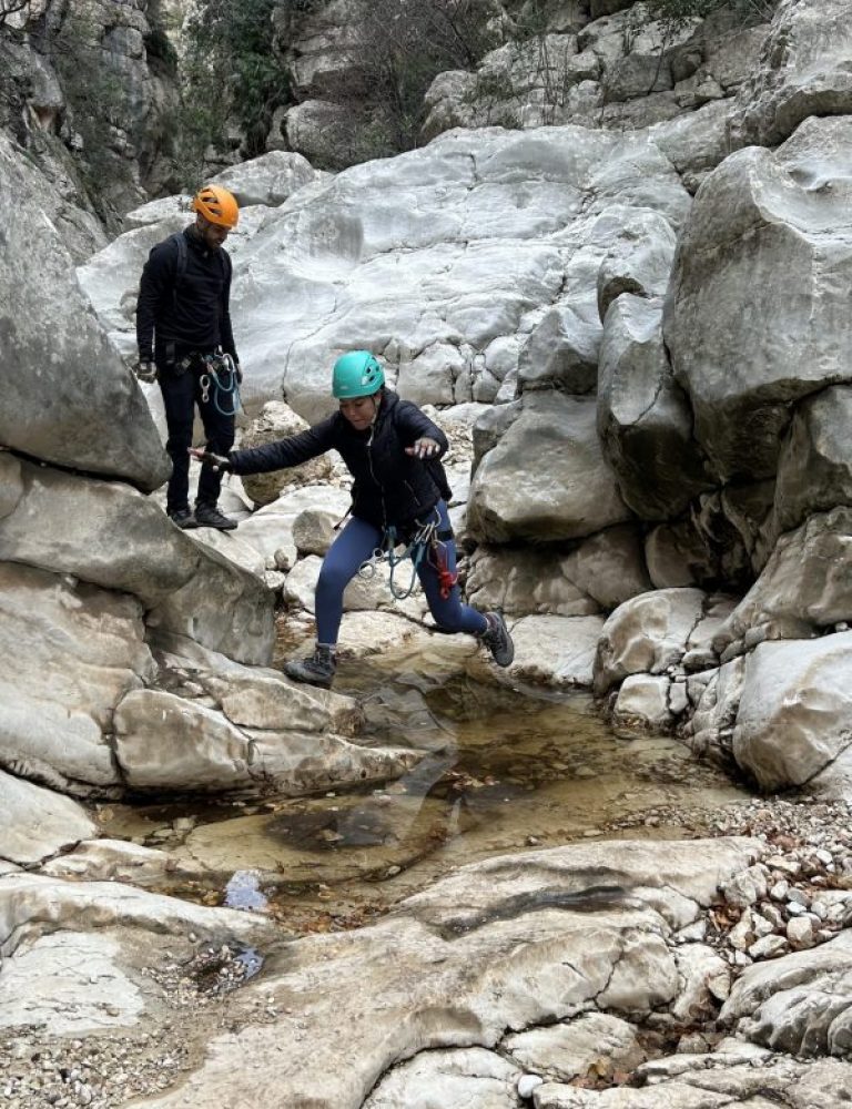 Barranquismo barranco de l'infern La Vall de Laguar Alicante by Serranía Aventura
