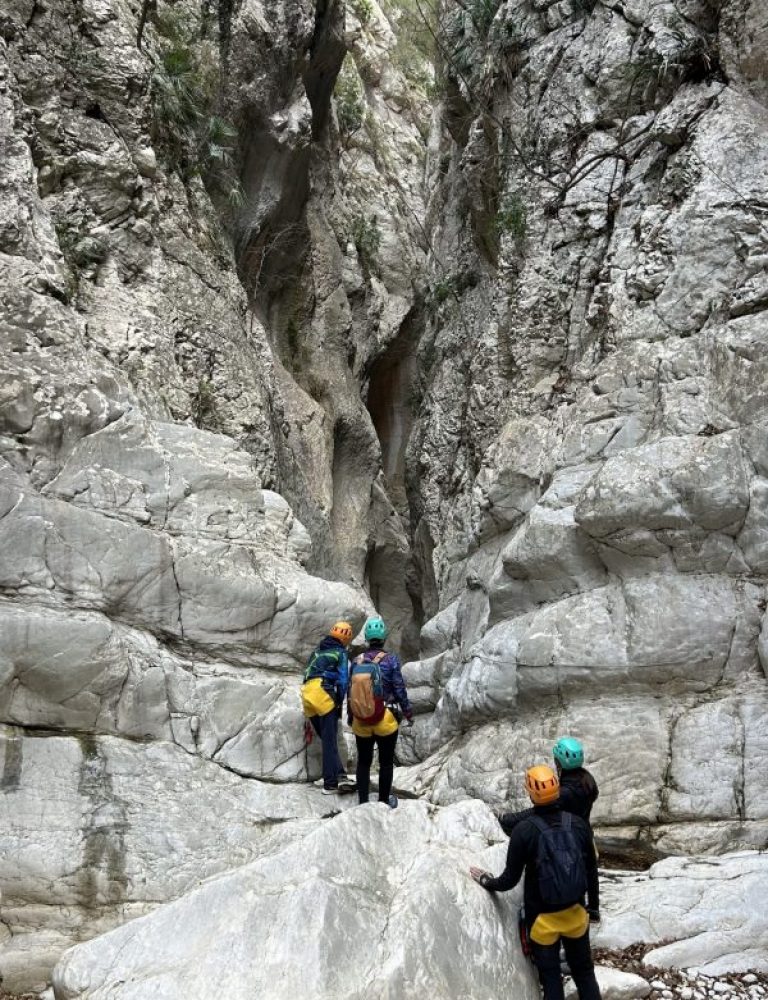 Barranquismo barranco de l'infern La Vall de Laguar Alicante by Serranía Aventura