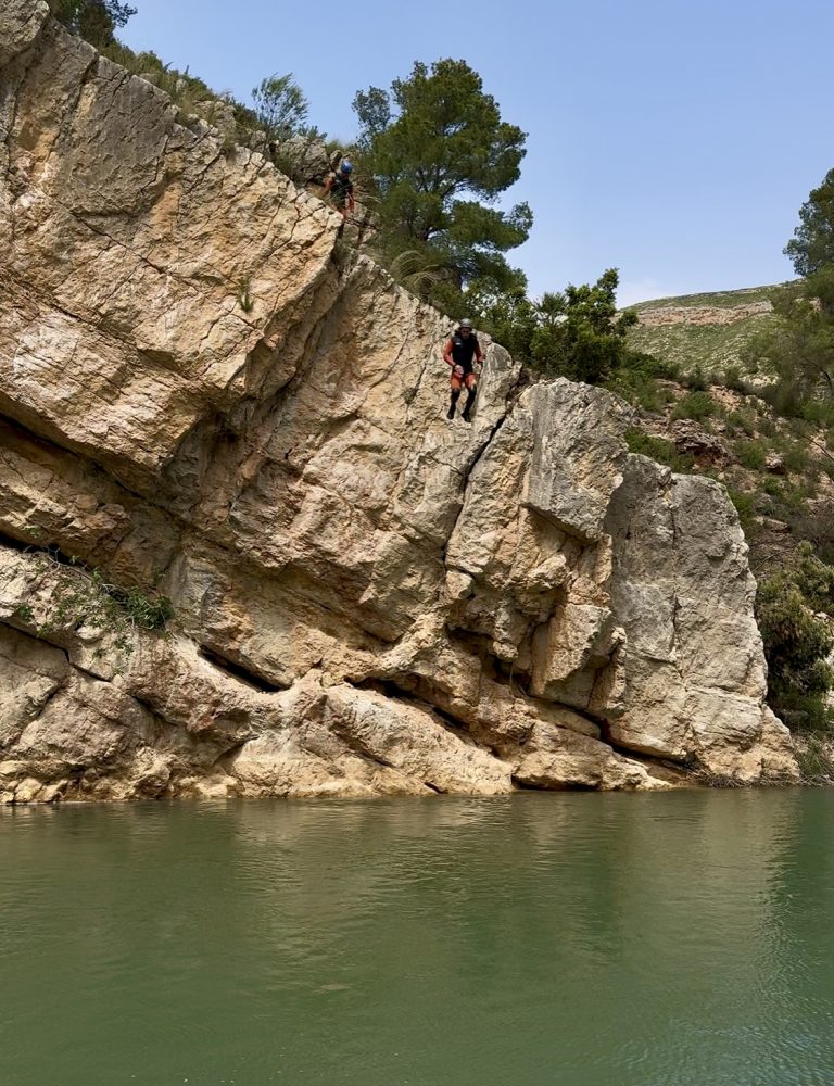 Descenso Reatillo Sot de Chera Chulilla Valencia by Serranía Aventura
