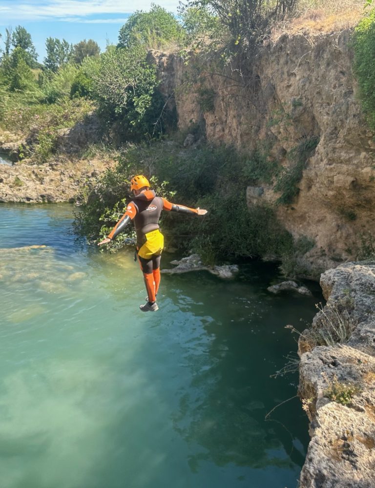 Barranquismo Barranco Gorgo de la Escalera Anna Valencia by Serranía Aventura