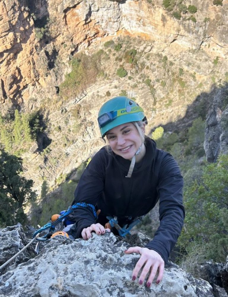 Vía ferrata La Mina Villahermosa Castellón by Serranía Aventura