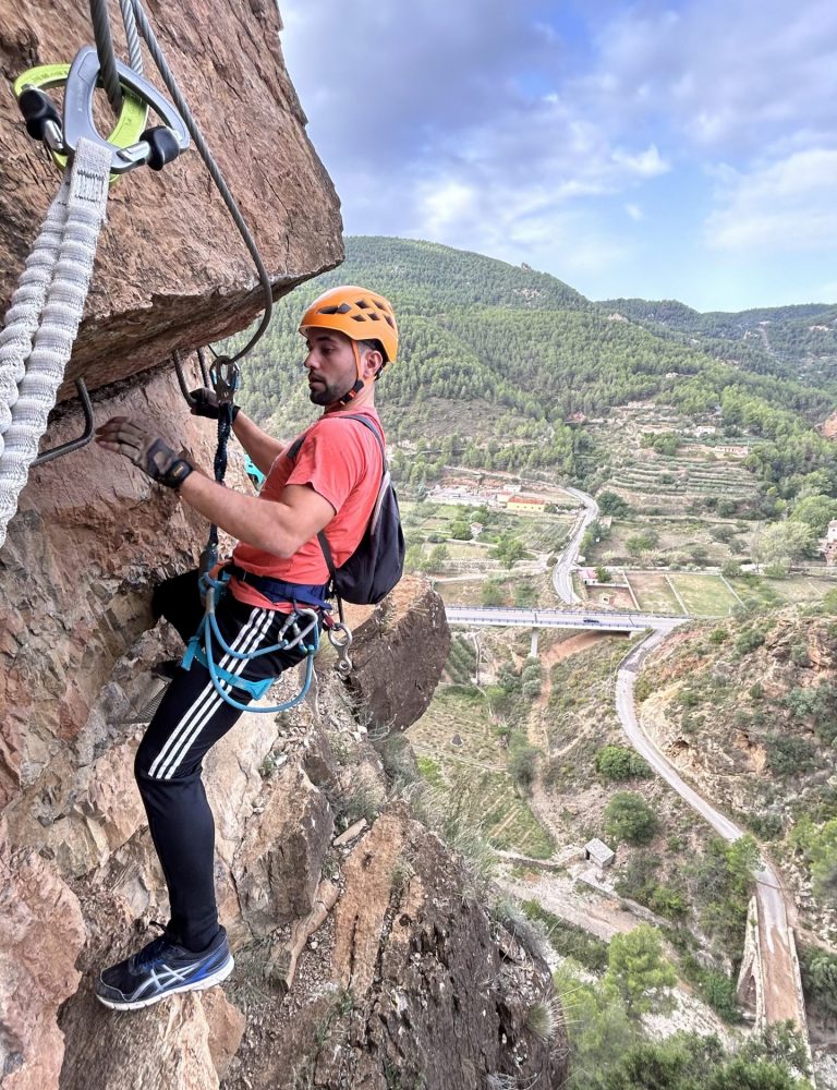 Vía ferrata La Mina Villahermosa Castellón by Serranía Aventura