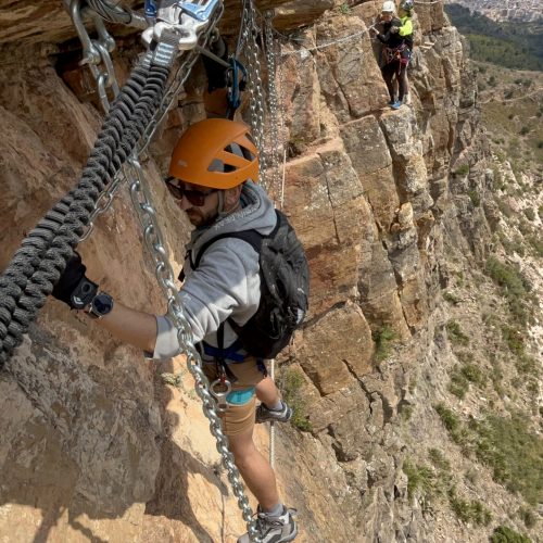 Vía ferrata Sants de la Pedra Vall d'Uixó Castellón by Serranía Aventura