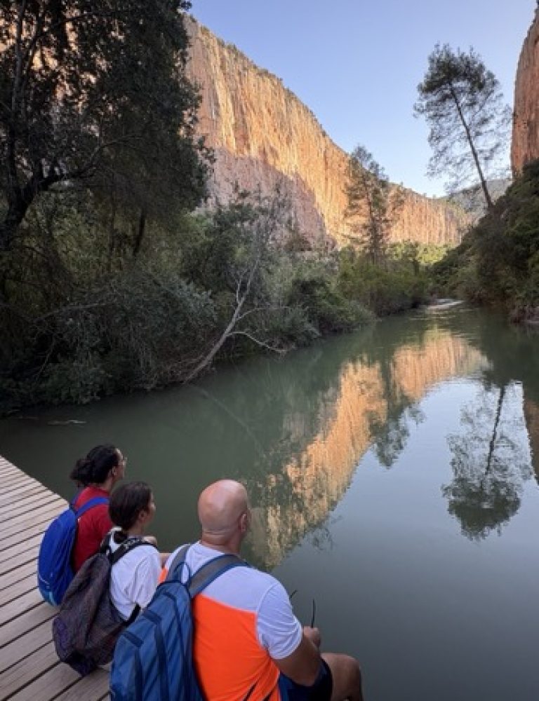 Ruta puentes senderismo Chulilla Valencia by Serranía Aventura