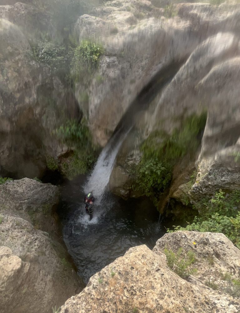 Serranía Aventura Barranquismo Gorgo de la Escalera Anna
